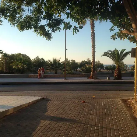 Korona Beach Iiiι * Rethymno (Crete)