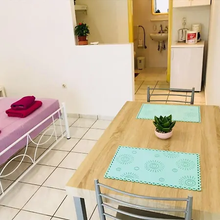 Korona Beach Iiiι Apartment *